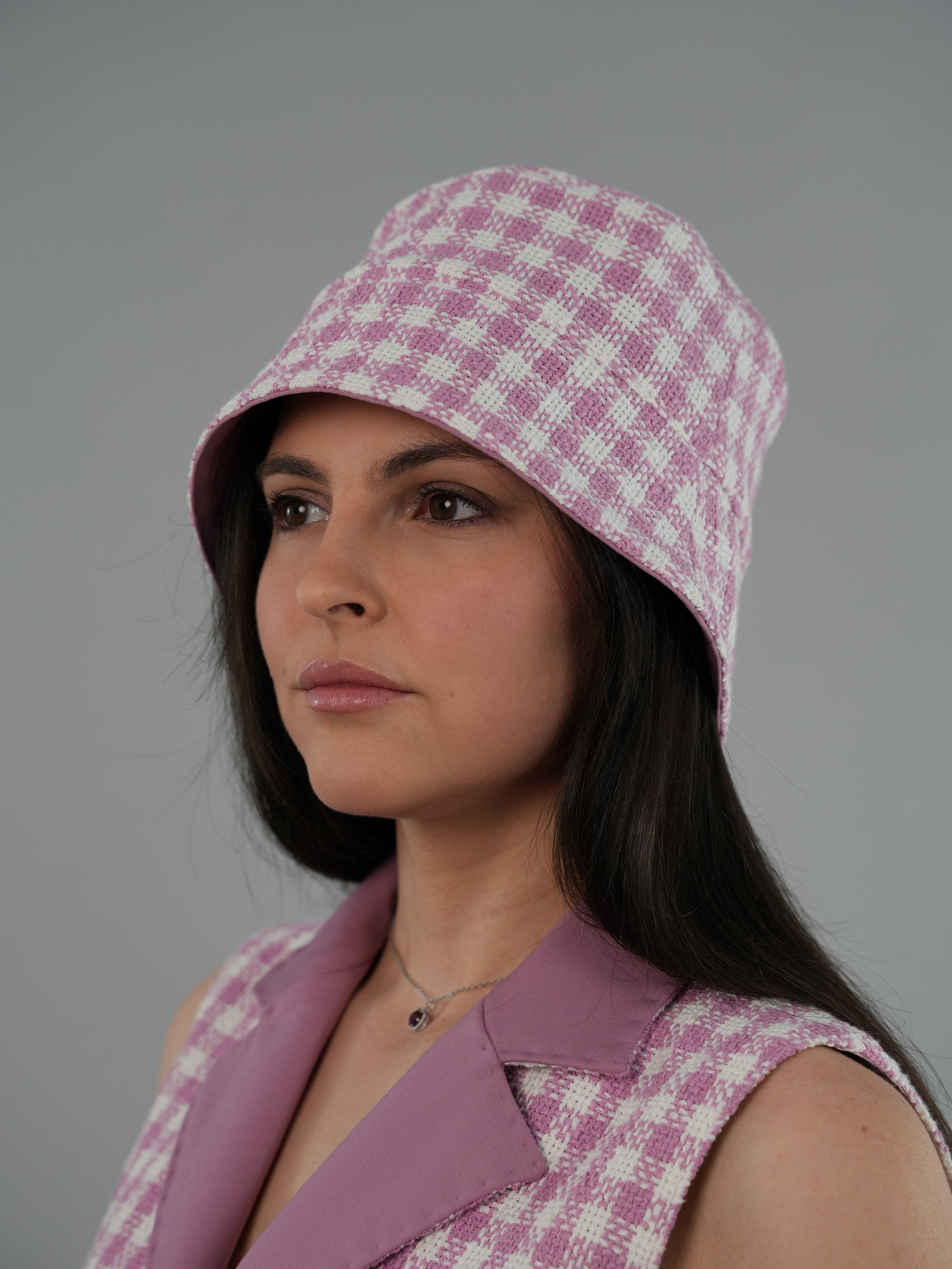BUCKET HAT